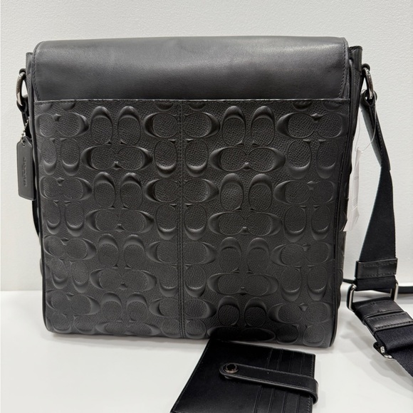 COACH Houston Map Crossbody Bag In Black Signature Leather with cart holder NWT - Picture 9 of 10